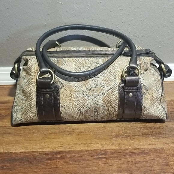 Burberry bag - Picture 2 of 9